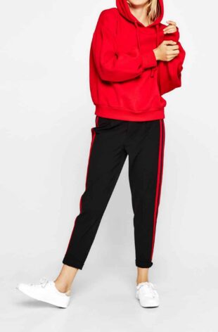 Jogging trousers with side