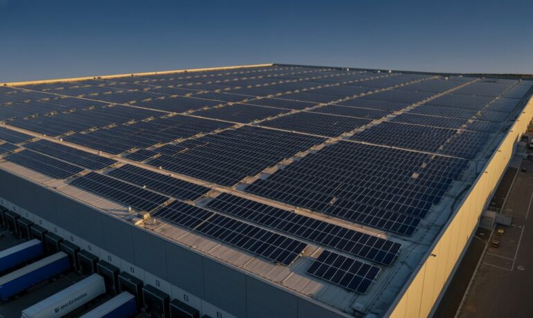 Vorteile von Photovoltaik für Unternehmen 2026: Strategische Chancen und Rendite